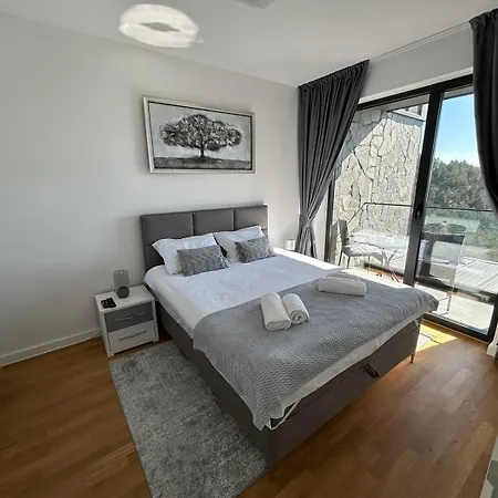 Διαμέρισμα Devana S23 *